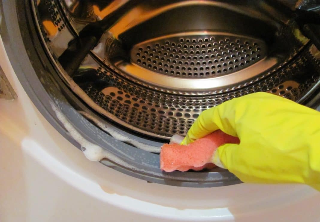 Профессиональная чистка стиральной машины в СПб