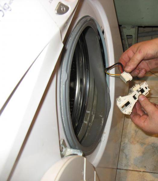 Замена УБЛ стиральной машины в СПб